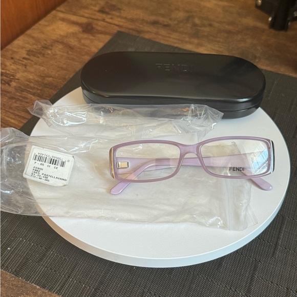 NIB Authentic Fendi "Readers"
(Reading Glasses) 0 Power Fill w/ Your Own Script! - Picture 3 of 11